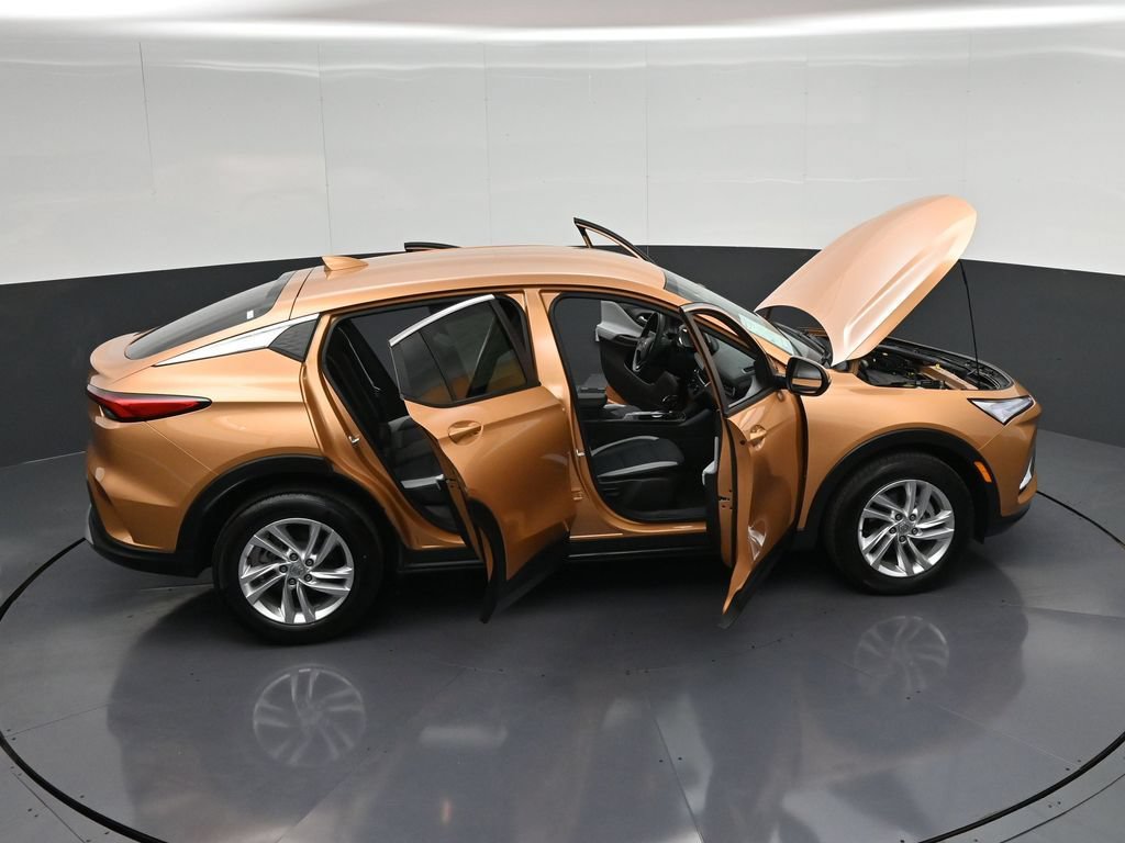 Used 2024 Buick Envista Preferred FWD image 28