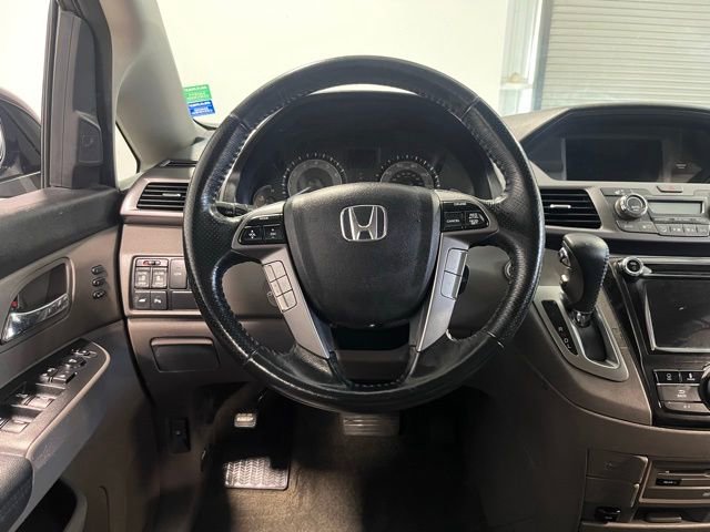 Used 2014 Honda Odyssey Touring image 19