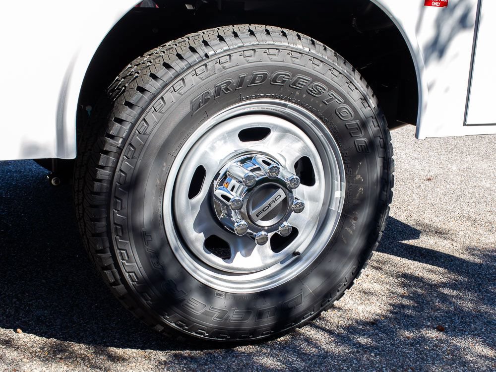New 2026 Ford F350 XL w/ XL Chrome Package AWD/4WD image 6