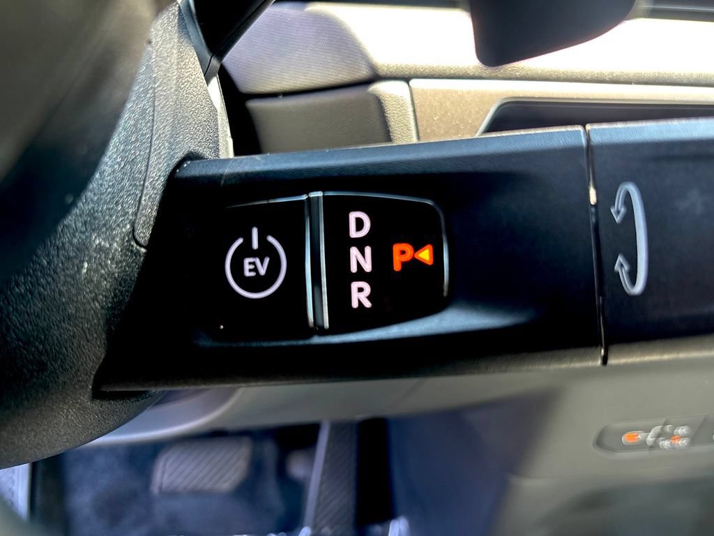 Used 2024 Kia EV9 Wind AWD/4WD image 21