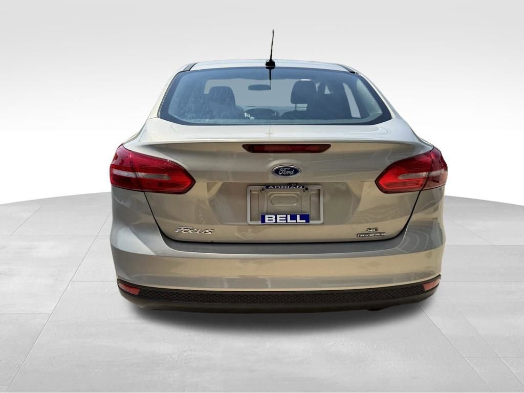 Used 2016 Ford Focus SE FWD image 8