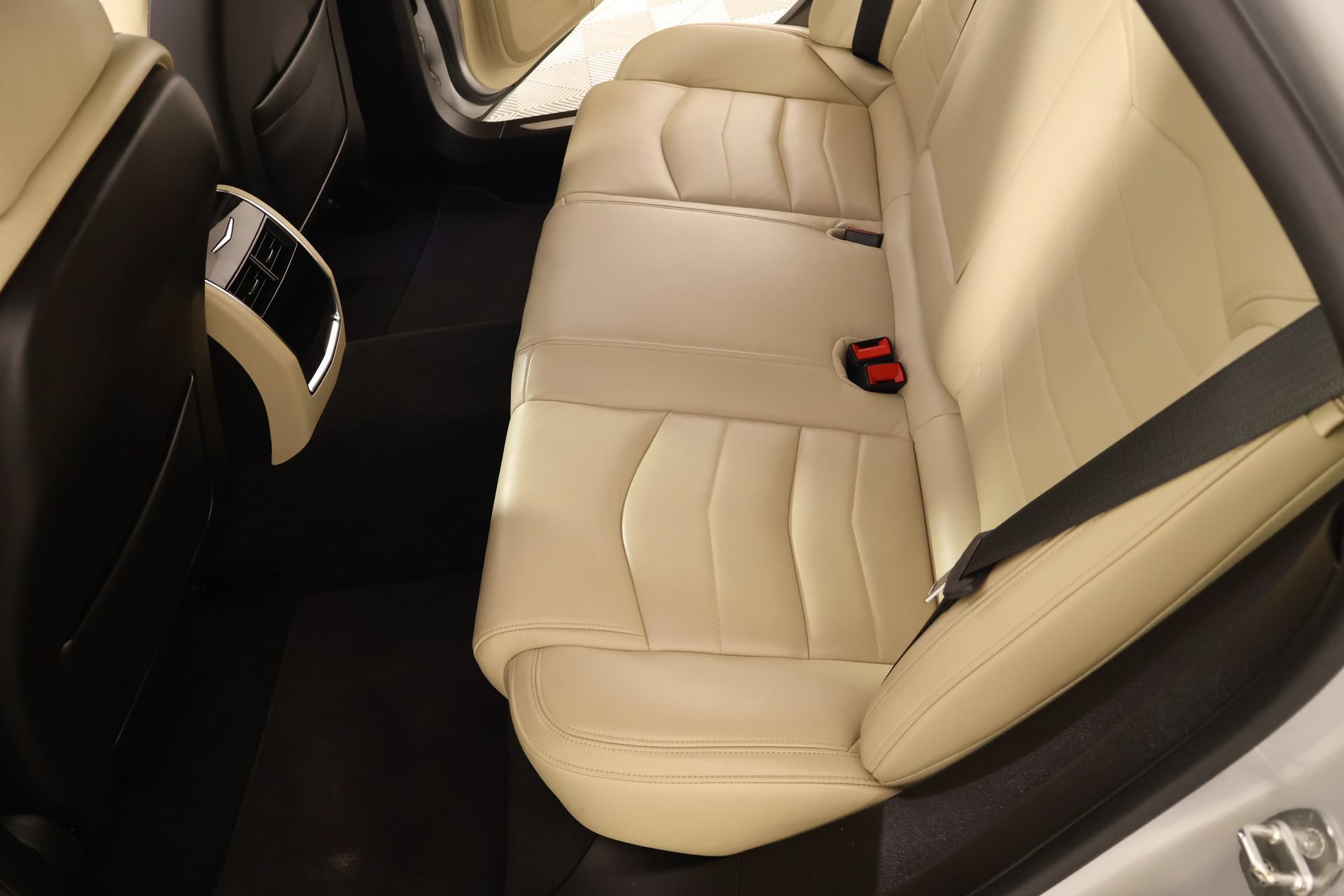 Used 2019 Cadillac CT6 Luxury w/ Driver Awareness Package RWD image 13