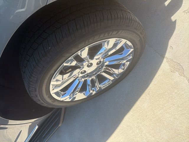 Used 2021 GMC Yukon Denali image 8