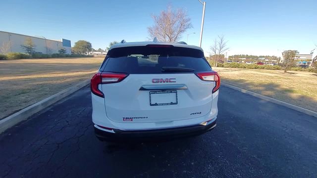 Used 2022 GMC Terrain AT4 w/ Infotainment Package II image 9