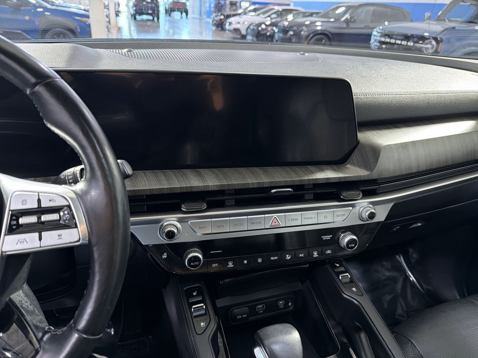 Used 2023 Kia Telluride EX AWD/4WD image 21