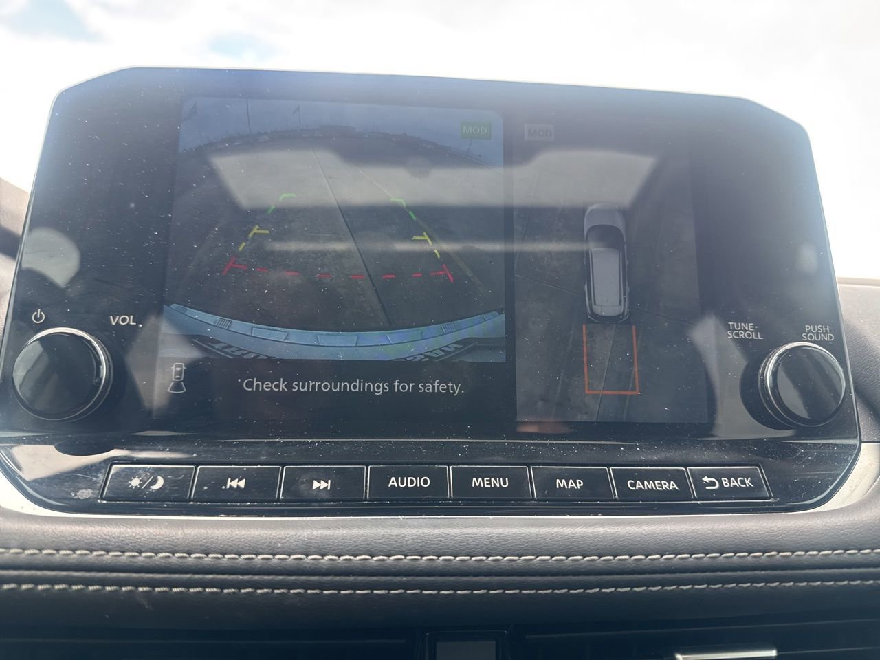 Used 2022 Nissan Rogue Platinum w/ Head-Up Display Package FWD image 43