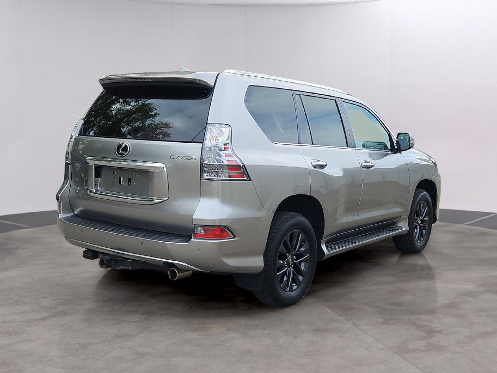 Used 2023 Lexus GX 460 Premium w/ Premium Package AWD/4WD image 4