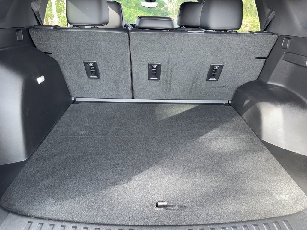 Used 2026 Chevrolet Equinox ACTIV w/ Convenience Package III FWD image 28