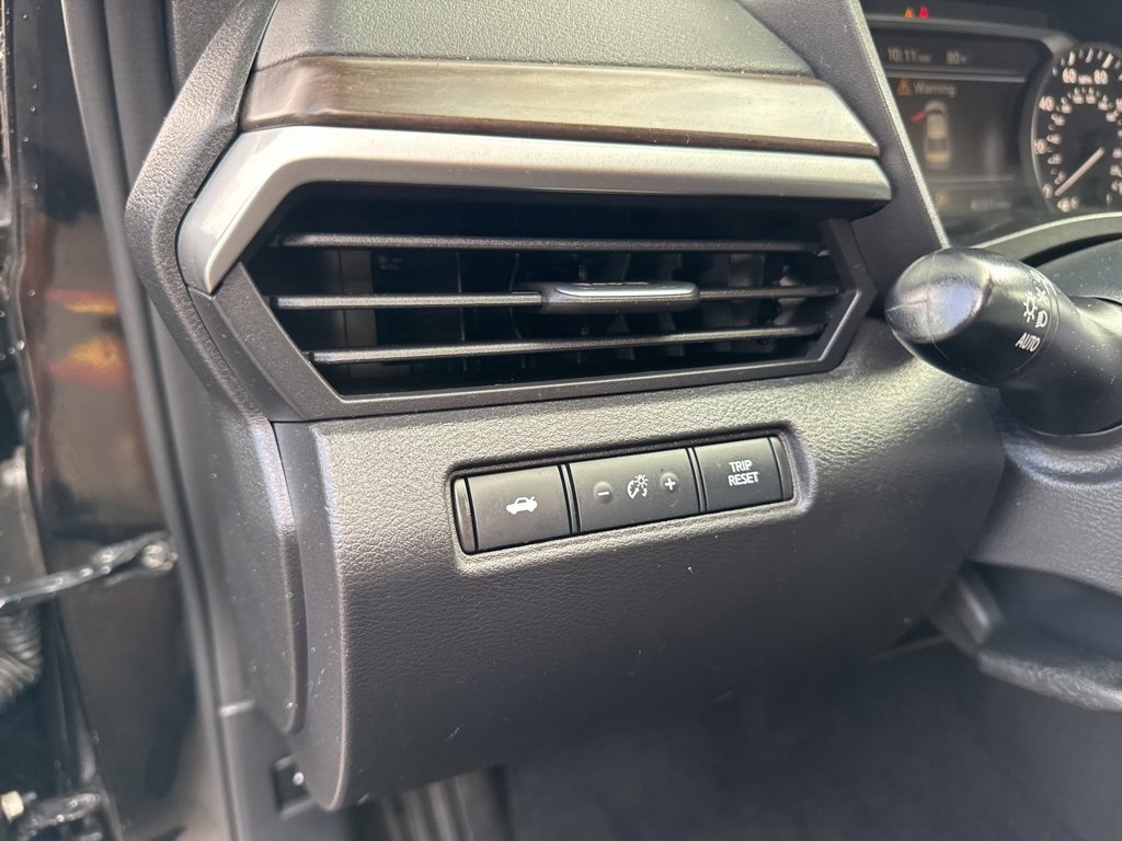 Used 2023 Nissan Altima 2.5 SV image 16