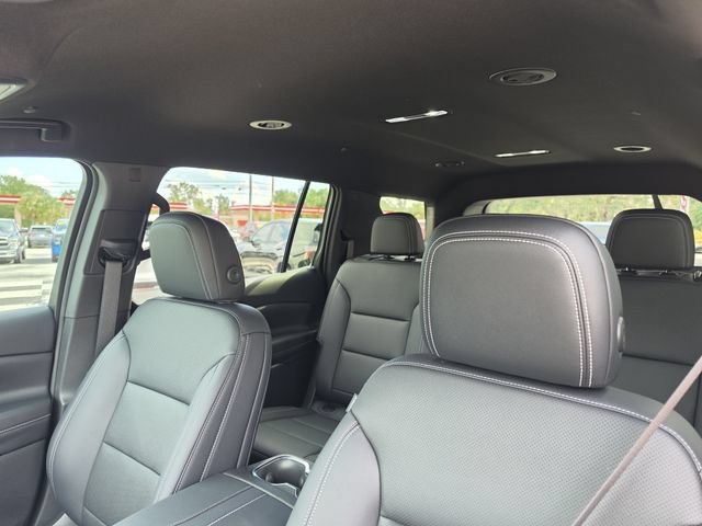 New 2026 Chevrolet Traverse LT FWD image 24