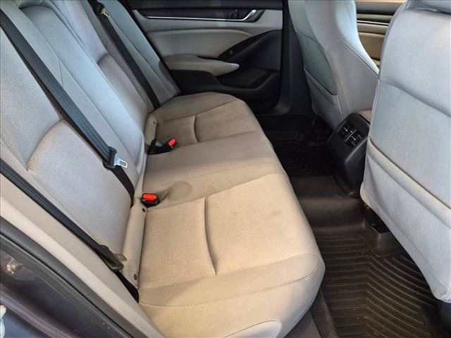 Used 2019 Honda Accord EX image 18