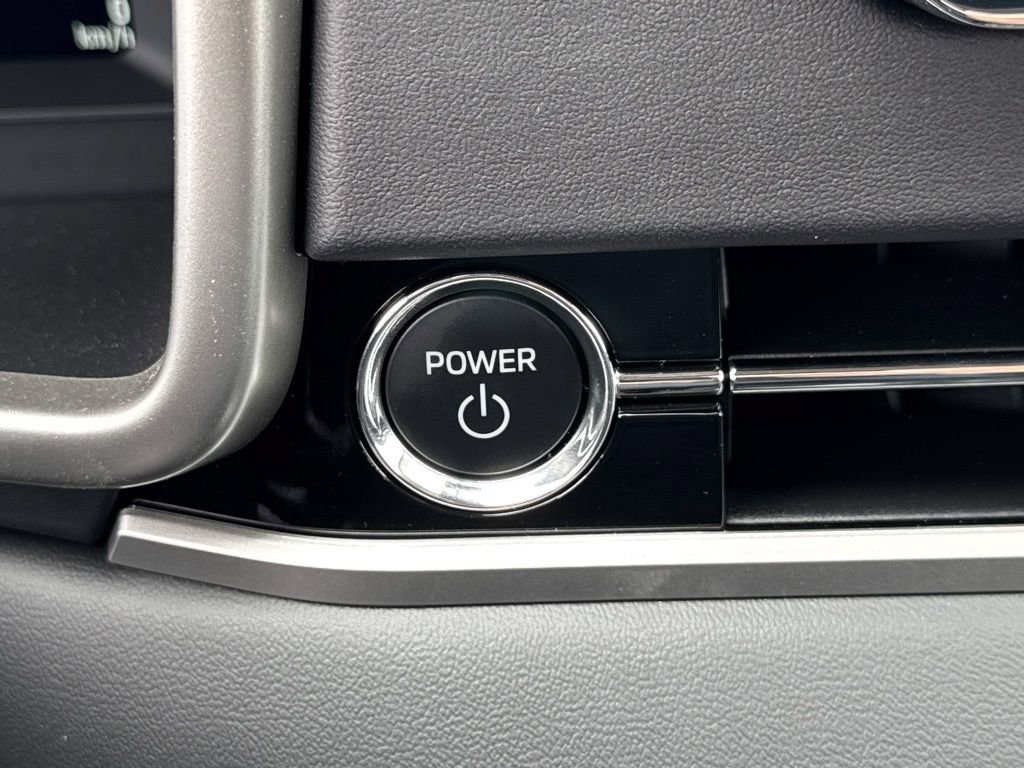 New 2025 Mitsubishi Outlander SEL AWD/4WD image 17