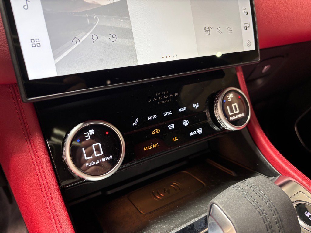 New 2026 Jaguar F-PACE R-Dynamic S image 15