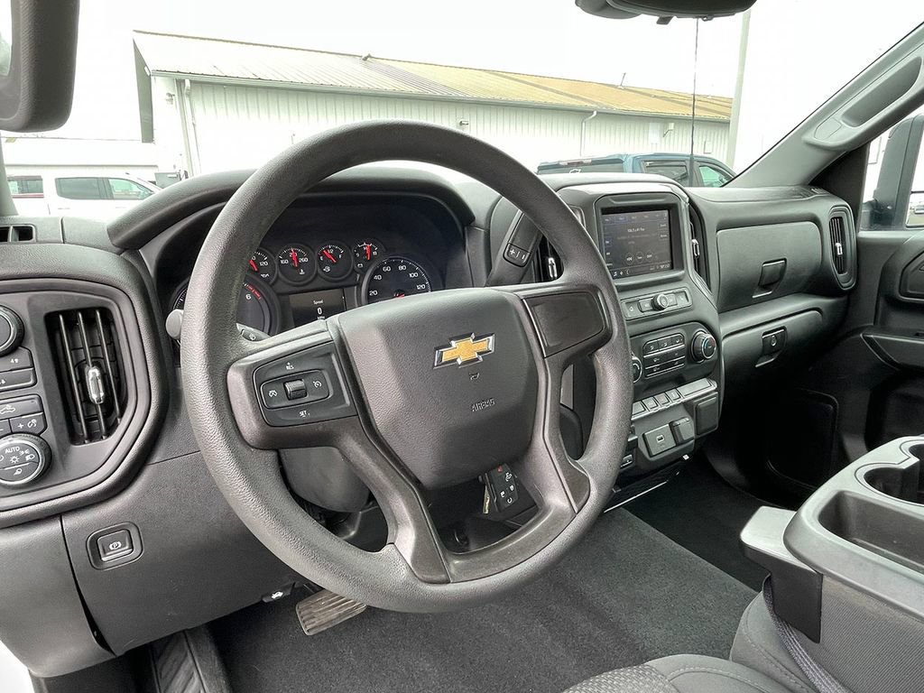 Used 2020 Chevrolet Silverado 2500 Custom w/ Custom Value Package AWD/4WD image 18