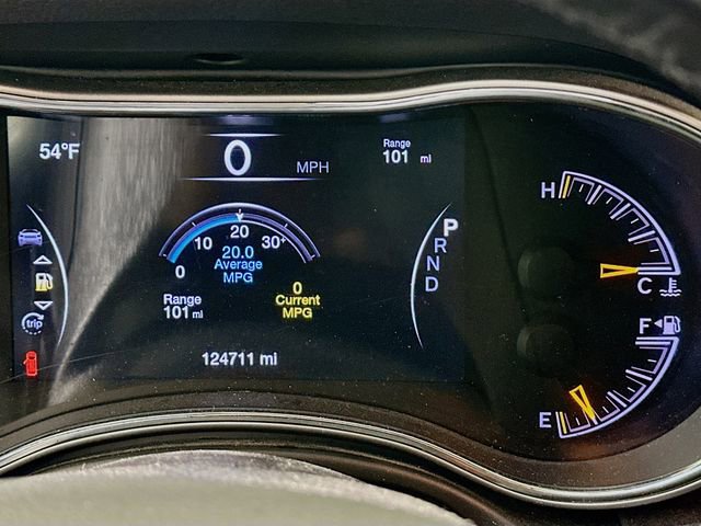 Used 2020 Jeep Grand Cherokee Limited w/ Luxury Group II image 15