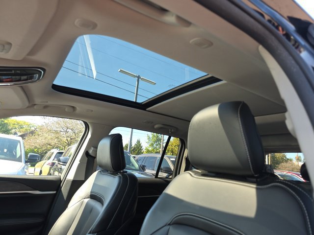 Used 2024 Jeep Grand Cherokee Limited AWD/4WD image 12