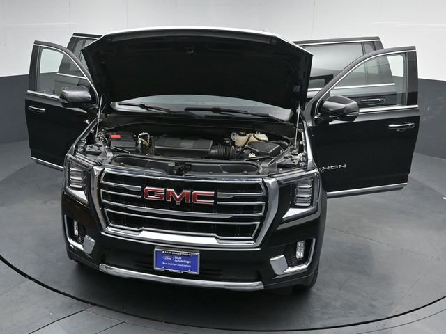 Used 2023 GMC Yukon XL SLT w/ SLT Premium Package AWD/4WD image 55