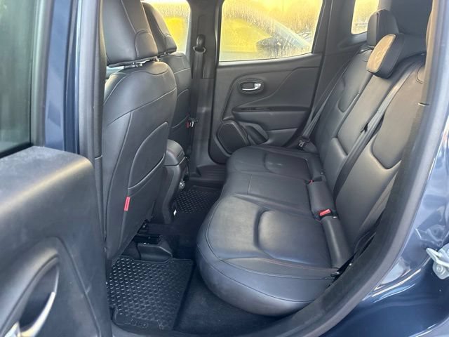 Used 2022 Jeep Renegade Trailhawk AWD/4WD image 6
