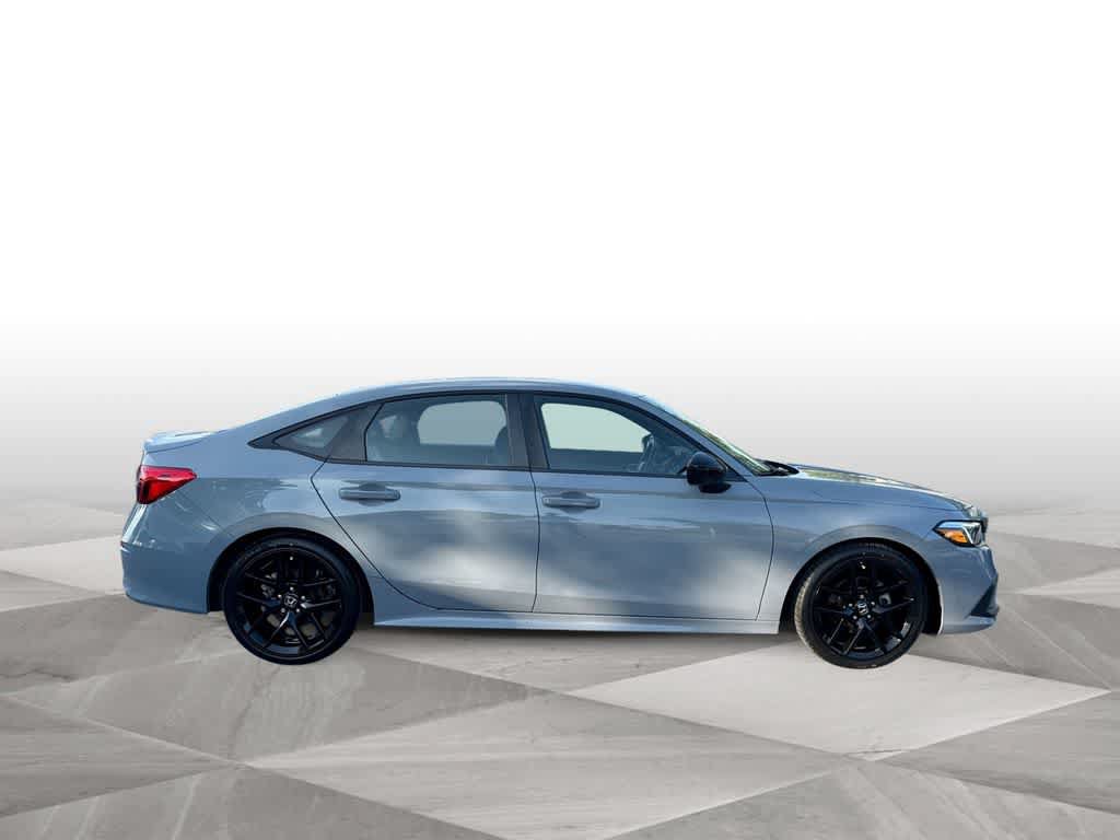 Used 2024 Honda Civic Sport image 8