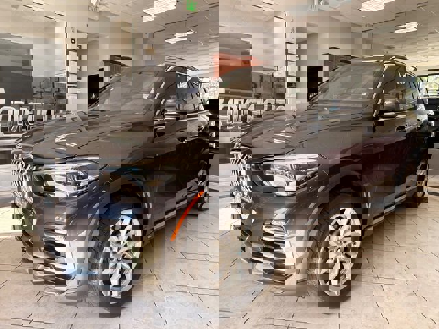 Used 2019 BMW X5 xDrive40i image 3