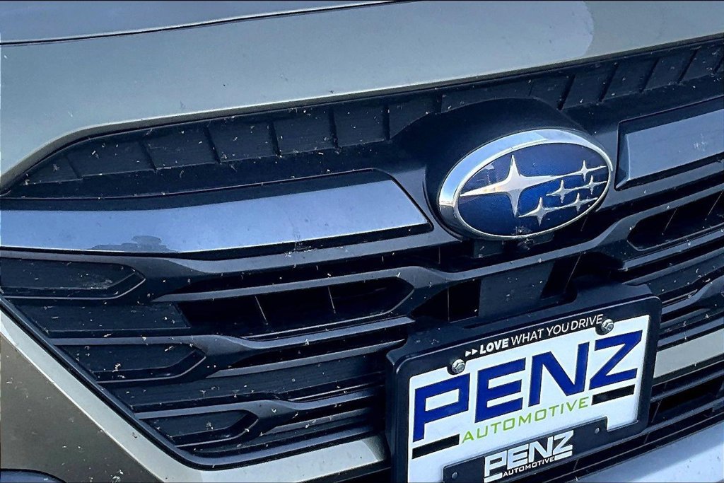 Used 2023 Subaru Outback Touring AWD/4WD image 34