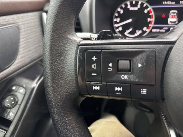 Used 2023 Nissan Rogue S AWD/4WD image 24