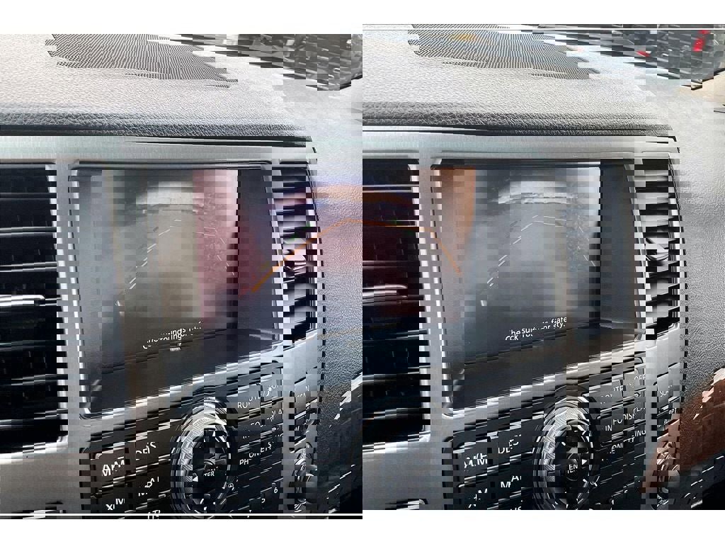 Used 2015 Nissan Armada Platinum w/ 2nd Row Captain Seat Package image 22