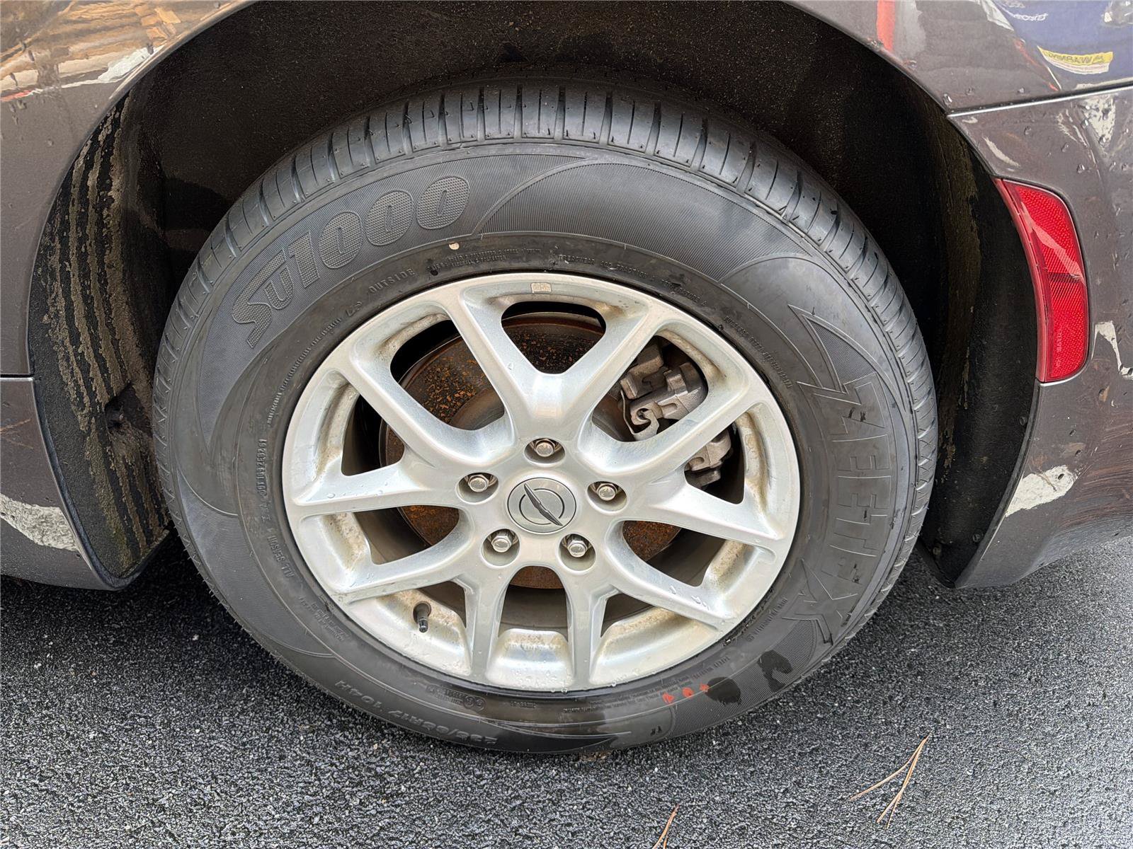 Used 2023 Chrysler Pacifica Touring-L FWD image 10