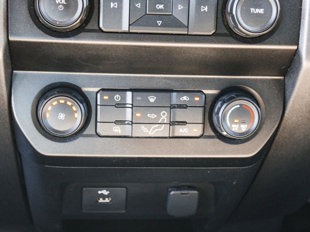 Used 2020 Ford F250 XL w/ Power Equipment Group RWD image 19