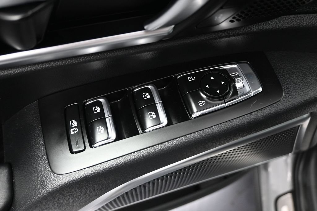 Certified 2025 Kia Telluride SX Prestige X-Line AWD/4WD image 11