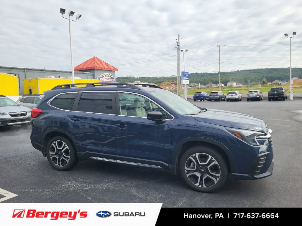 Used 2024 Subaru Ascent Limited w/ Technology Package AWD/4WD image 5