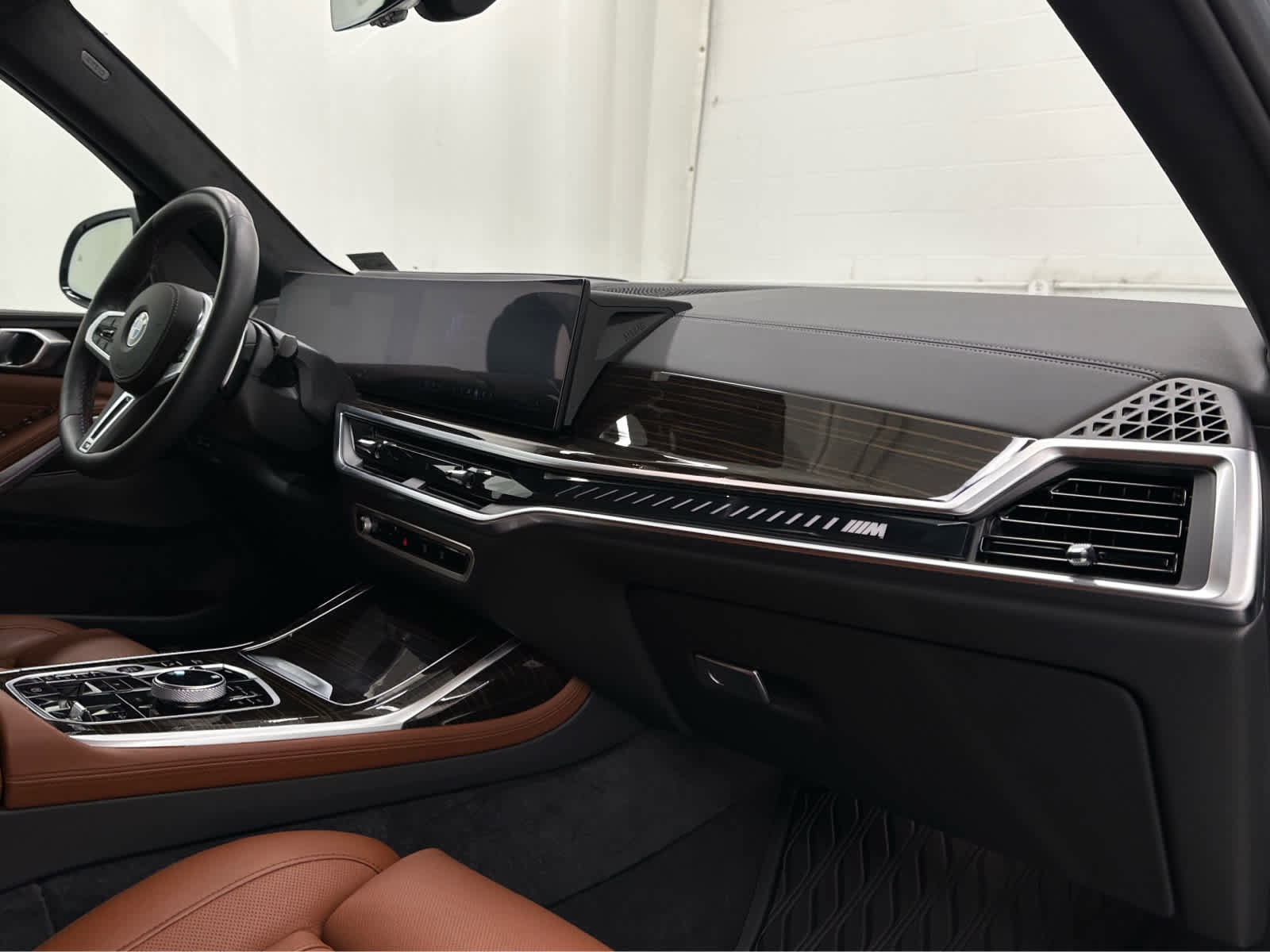 Used 2026 BMW X7 M60i image 18