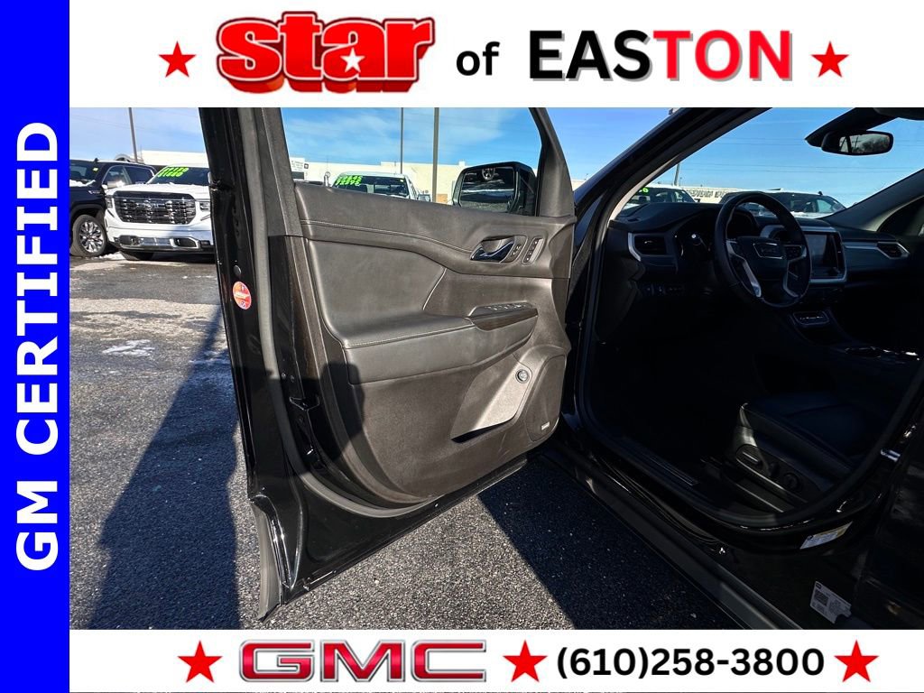 Certified 2022 GMC Acadia SLT w/ Technology Package image 19