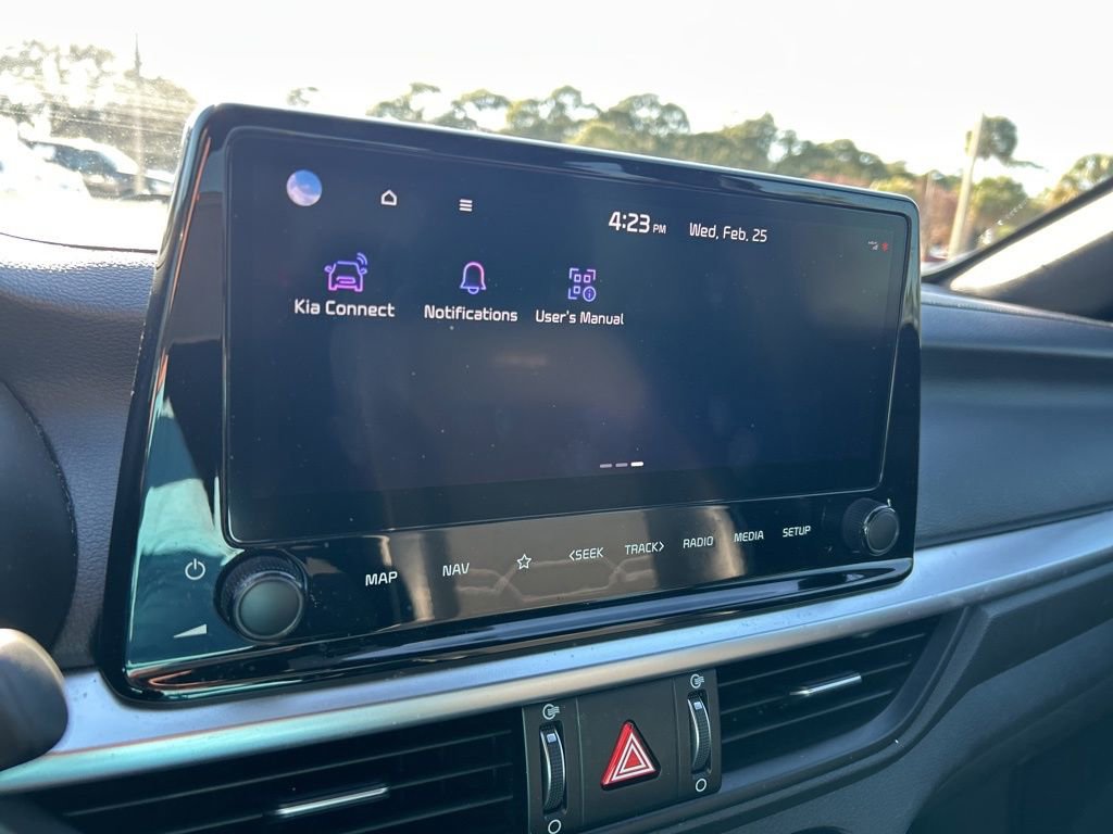 Used 2023 Kia Forte GT-Line image 33