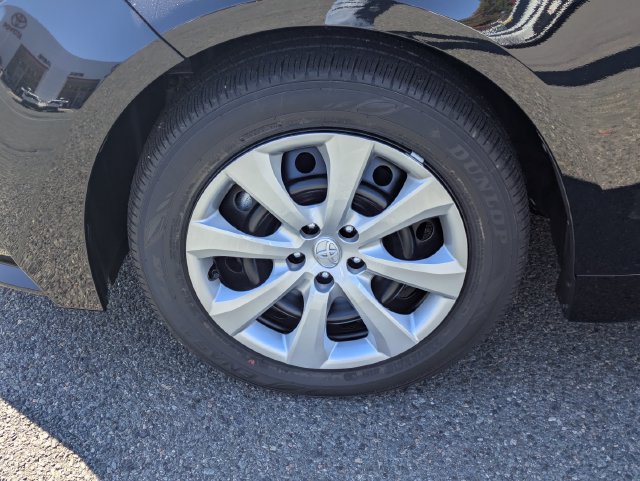New 2027 Toyota Corolla LE FWD image 12