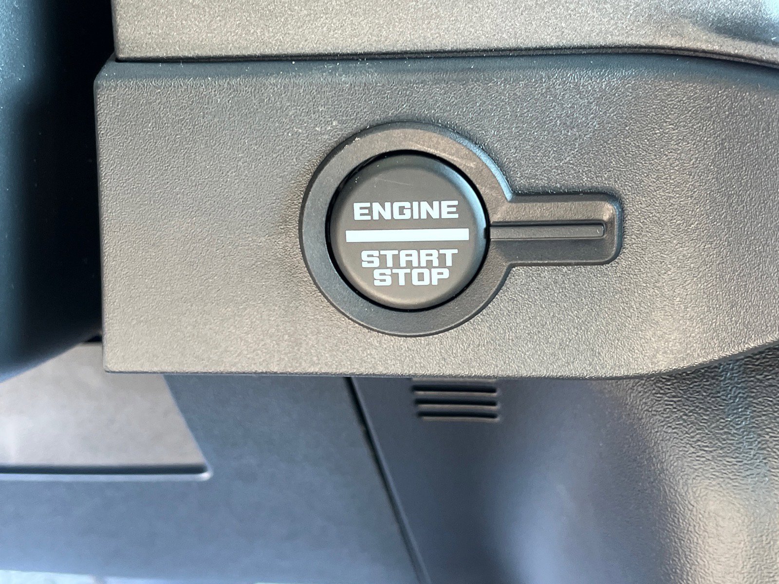 New 2025 Ford Bronco 2-Door AWD/4WD image 8
