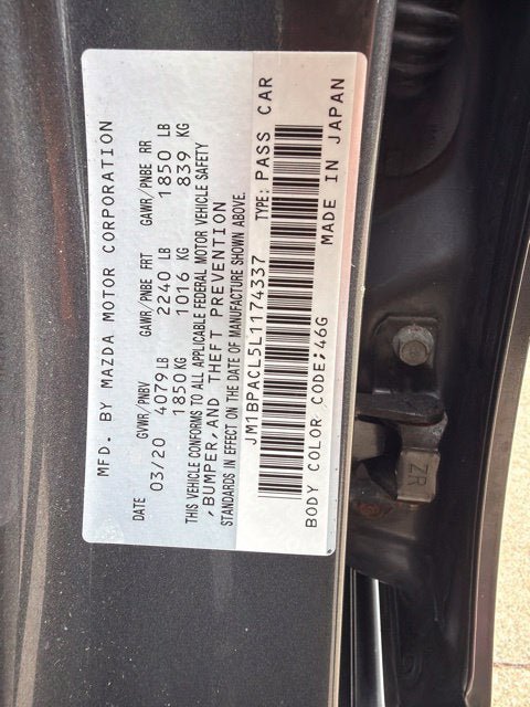 Used 2020 MAZDA MAZDA3 Sedan w/ Select Package FWD image 32