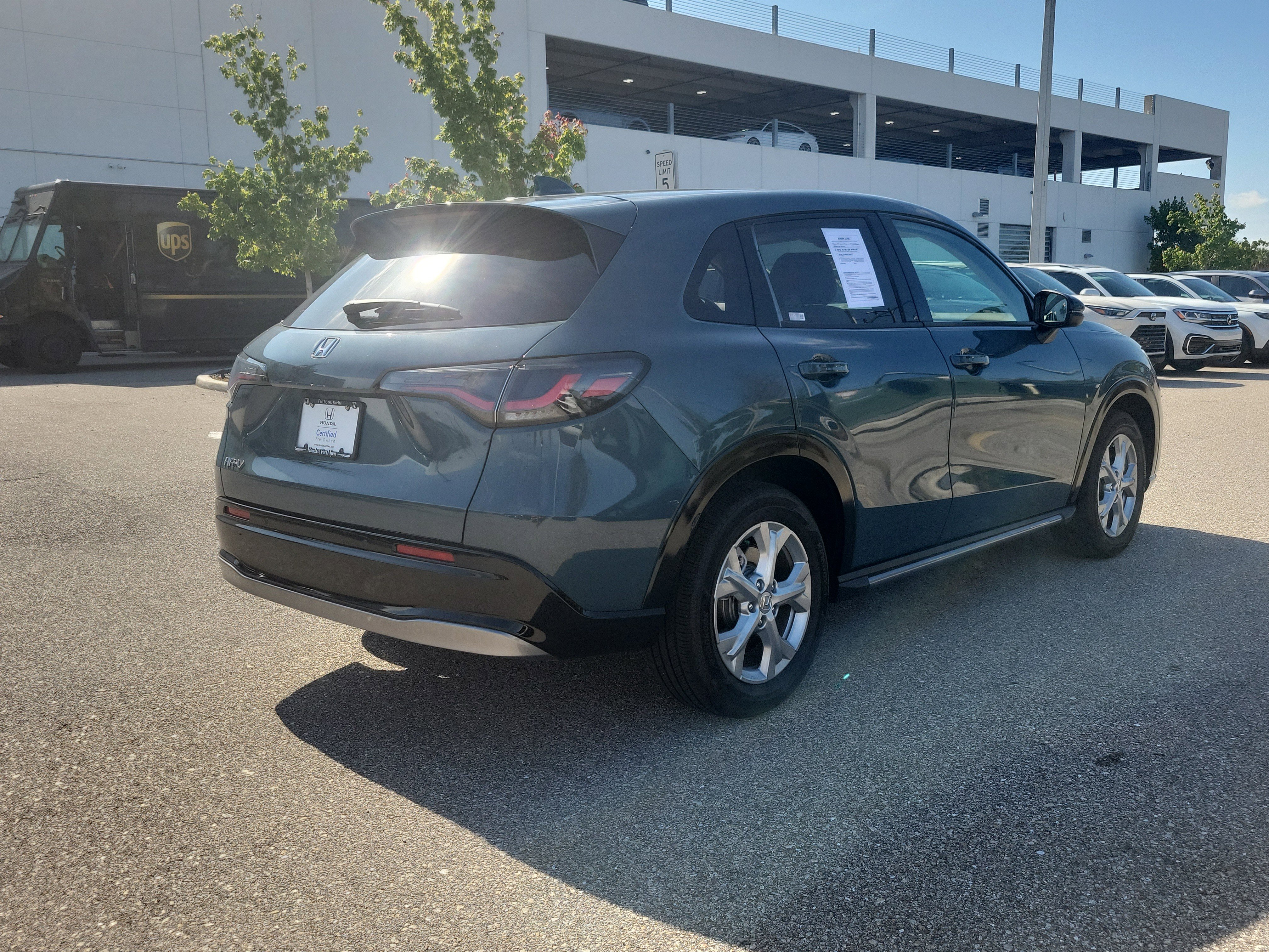 Certified 2024 Honda HR-V EX-L image 6