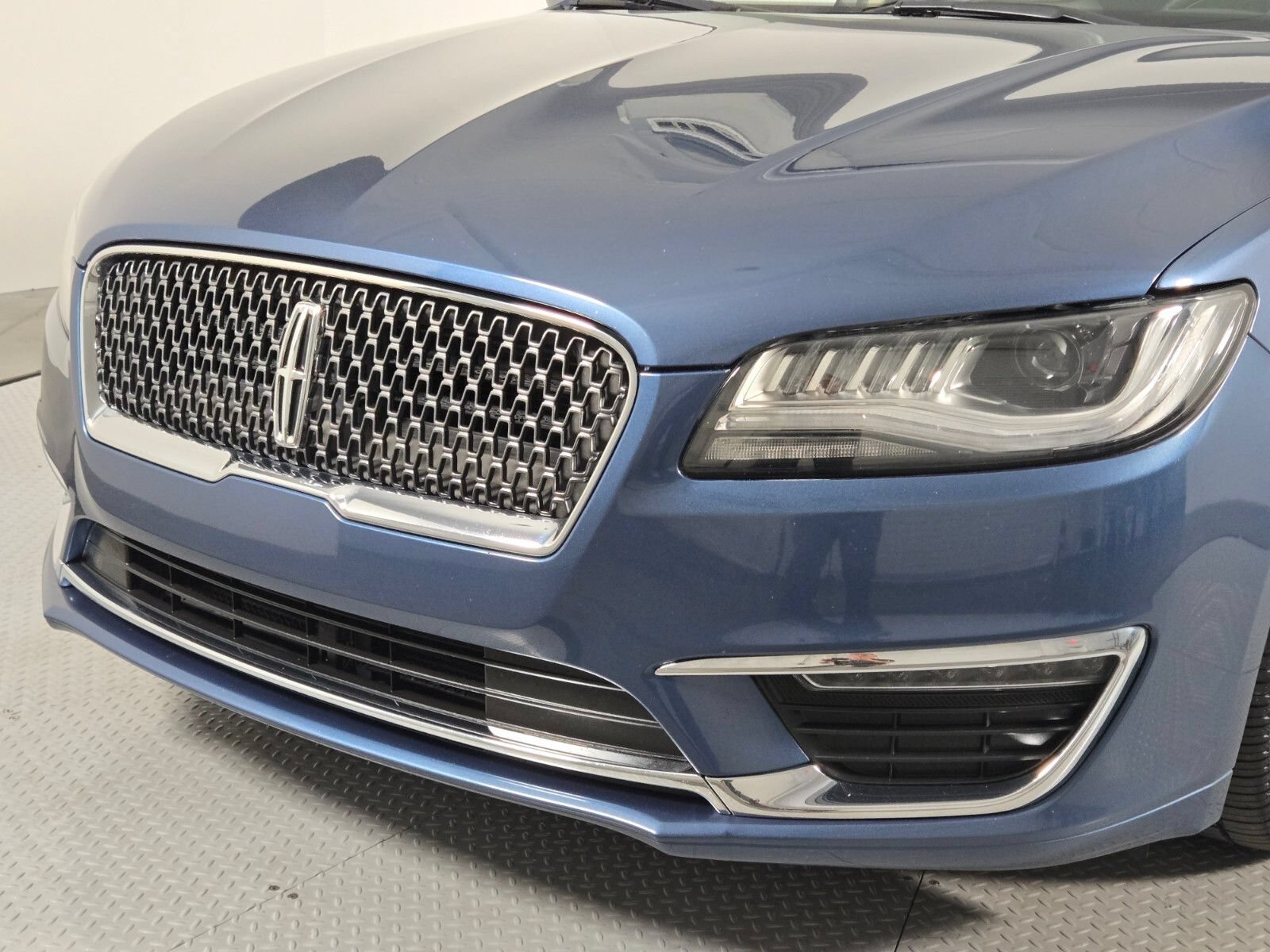 Certified 2019 Lincoln MKZ Reserve w/ Reserve Plus Package FWD image 8