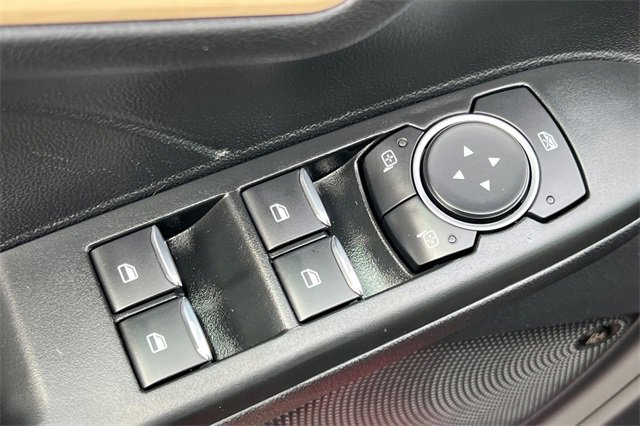 Used 2022 Ford Escape Titanium w/ Titanium Premium Package image 12