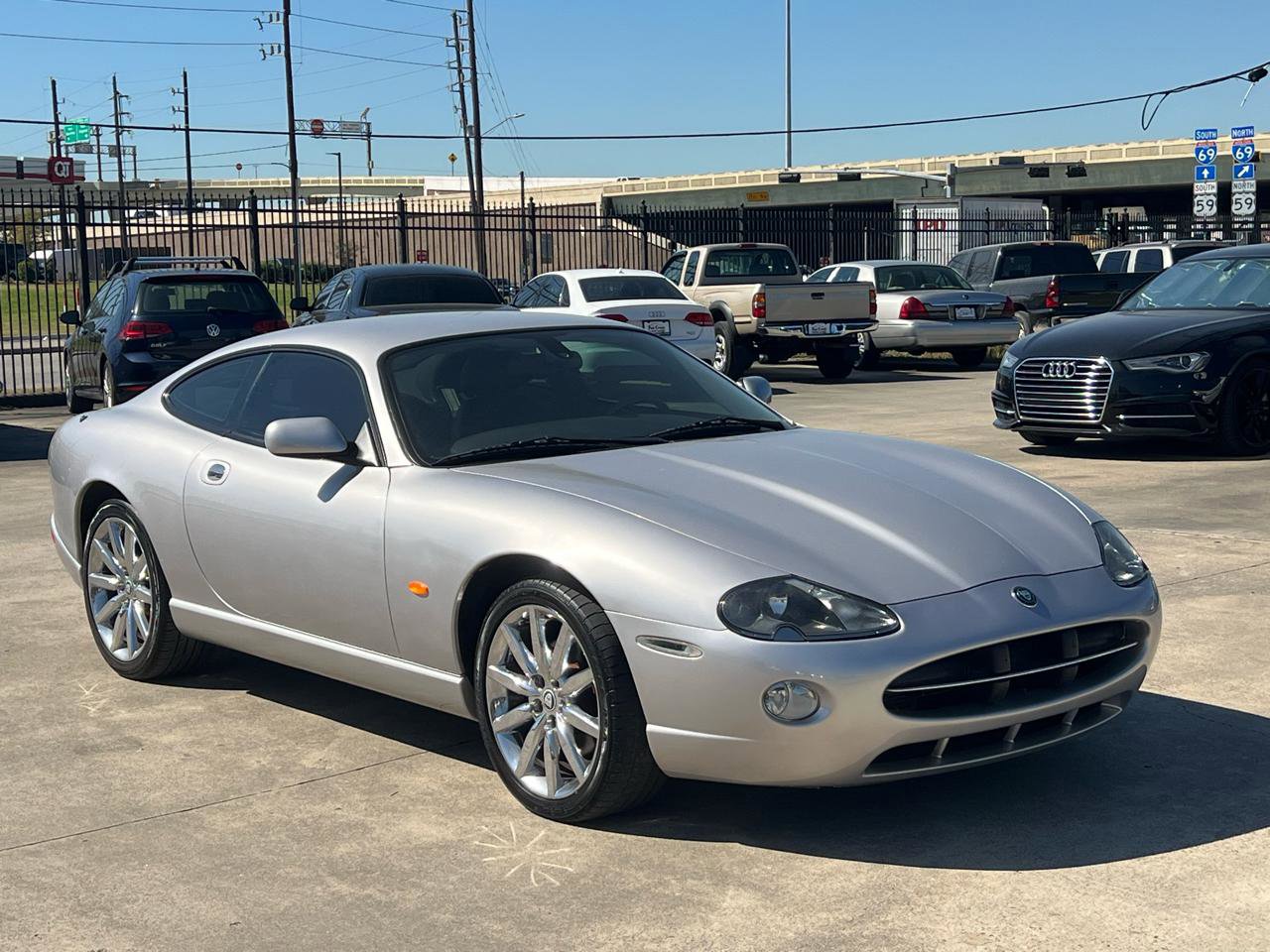 Used 2006 Jaguar XK8 Coupe RWD image 9