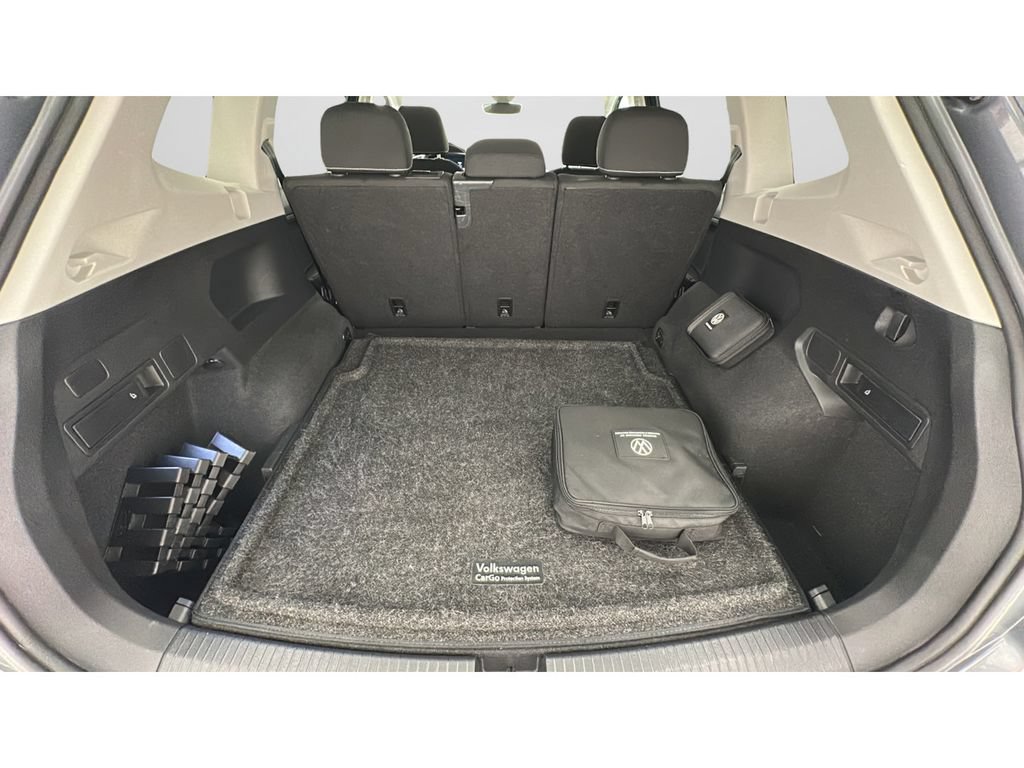 Used 2023 Volkswagen Tiguan S w/ Driver Assistance Package AWD/4WD image 21