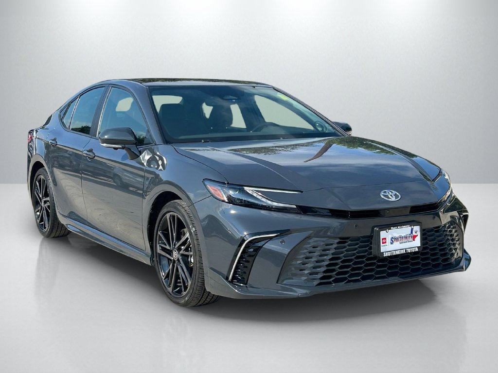 Certified 2025 Toyota Camry XSE w/ Premium Plus Package AWD/4WD image 3