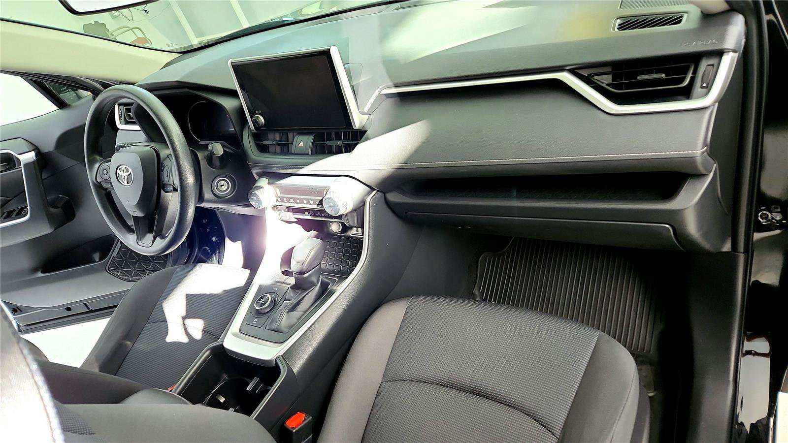 Certified 2023 Toyota RAV4 LE image 15