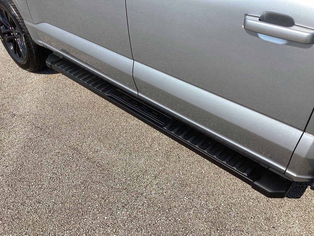 New 2025 Ford F150 Lariat w/ Equipment Group 501A Mid image 16