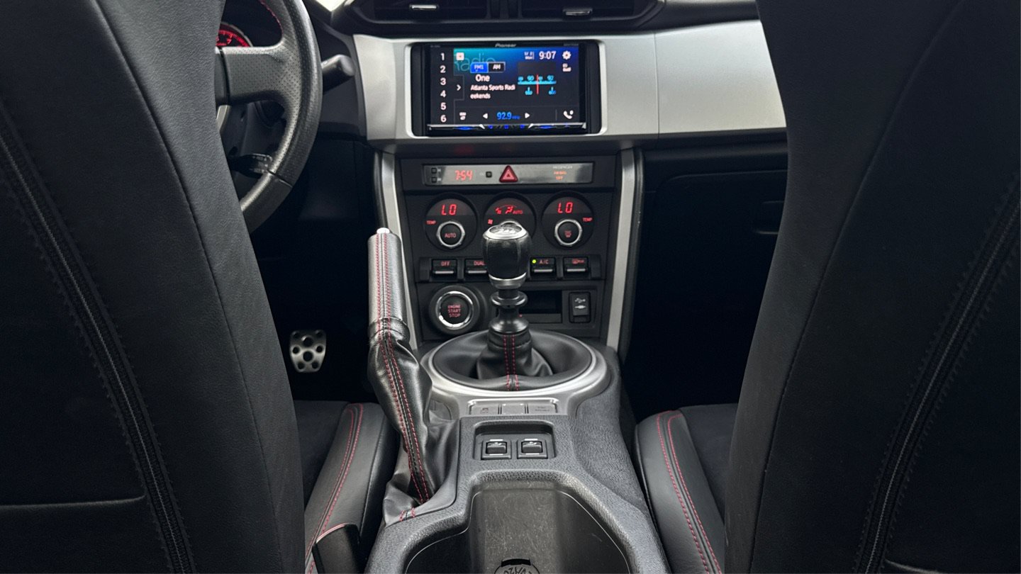 Used 2013 Subaru BRZ Limited w/ Popular Pkg 1A RWD image 30