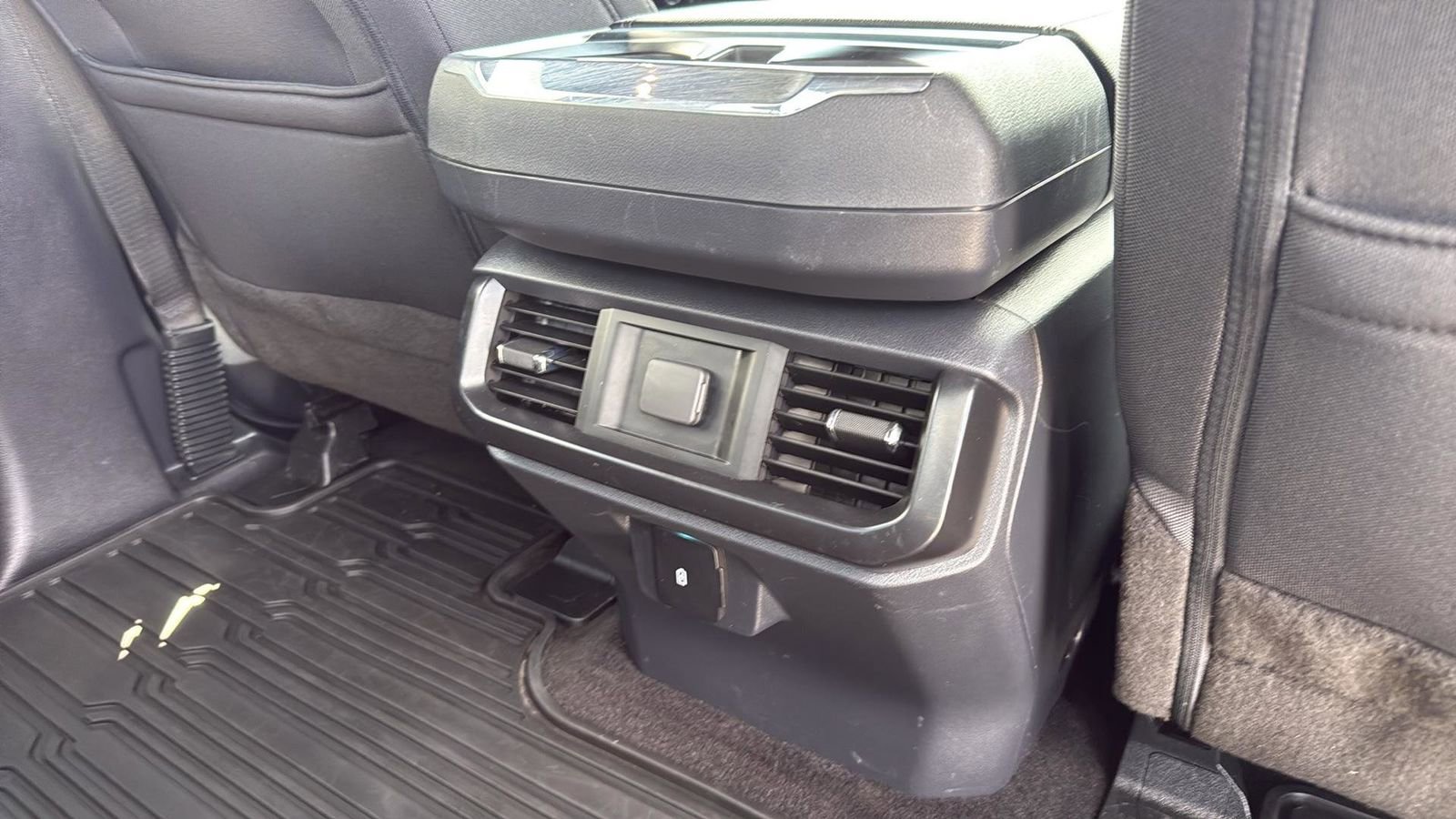 Certified 2022 Ford F150 XL w/ STX Appearance Package image 25