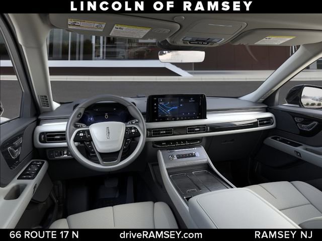 New 2026 Lincoln Aviator AWD image 10