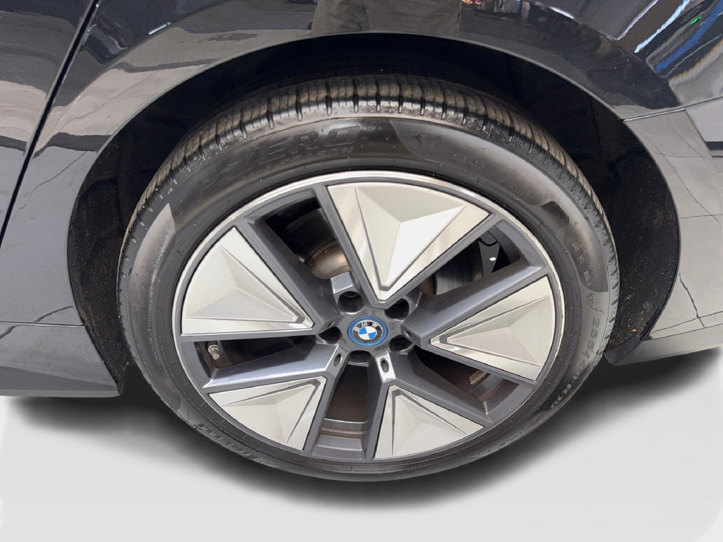 Used 2024 BMW i4 eDrive35 w/ Convenience Package RWD image 89