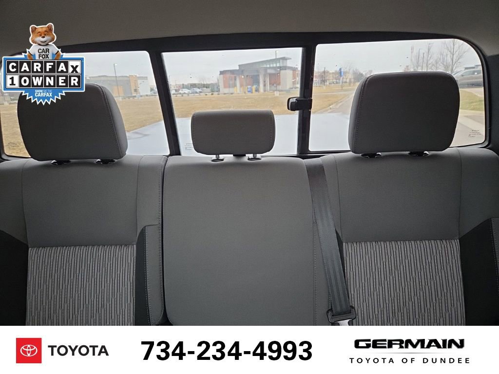 Used 2014 Toyota Tundra SR5 w/ SR5 Upgrade Package image 16